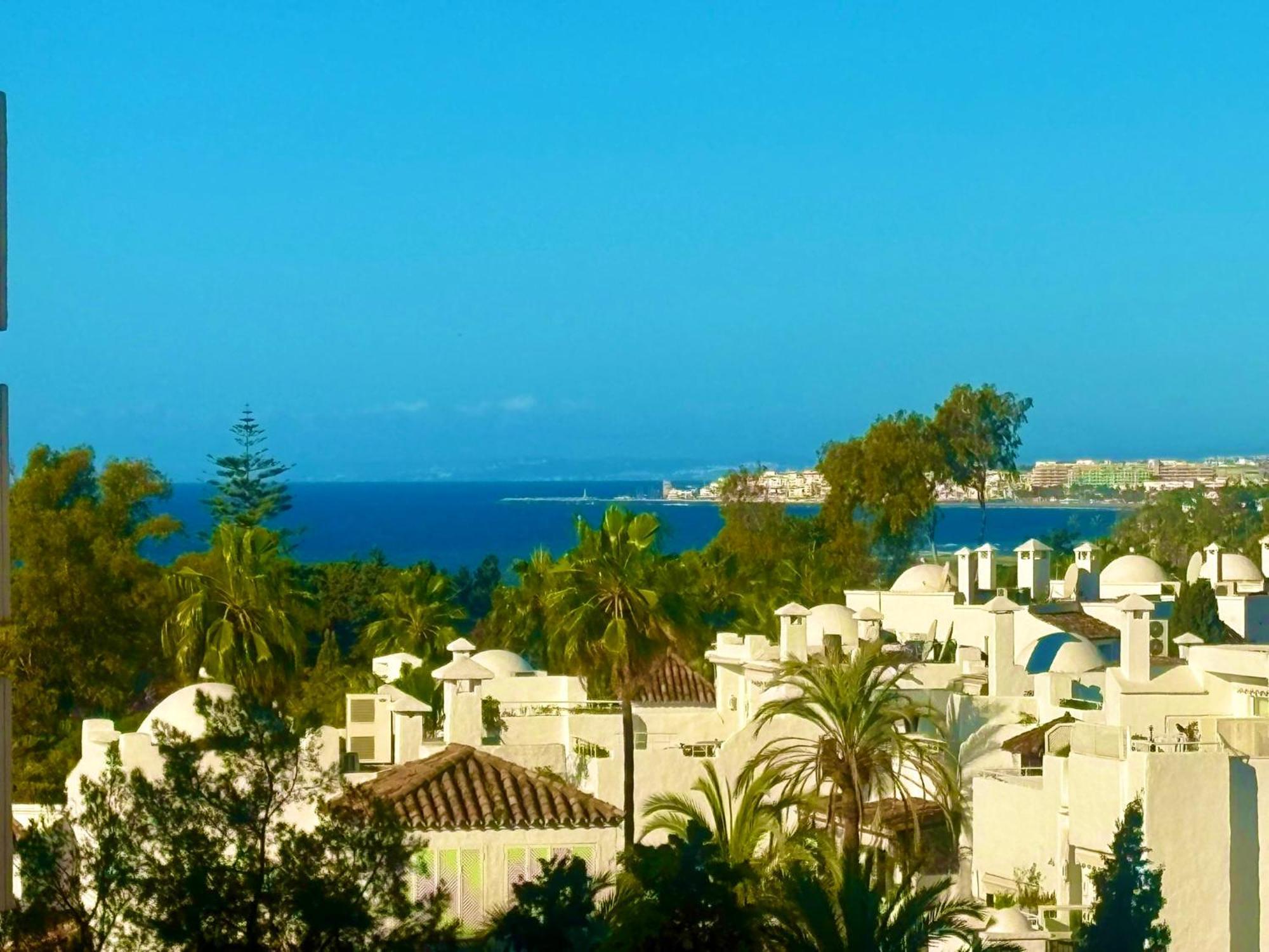 Golden Mile Sea View Appartement